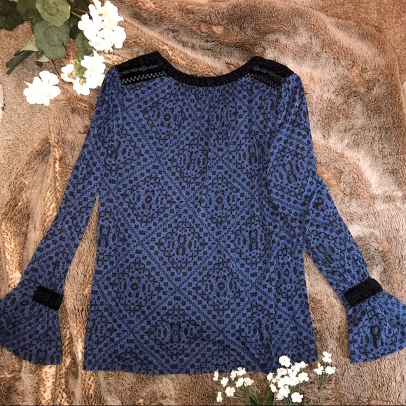 NWOT Lucky Brand blue black top - Picture 3 of 10
